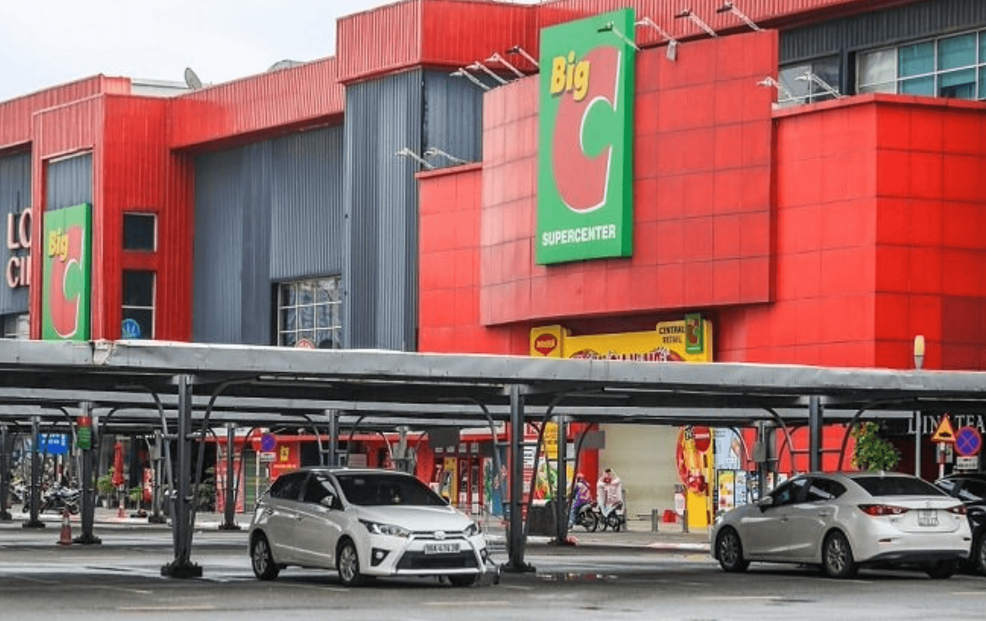 Mặt tiền Big C Thăng Long sau đổi tên thành GO! Thăng Long